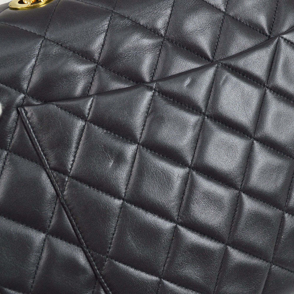 CHANEL 1991-1994 Black Lambskin Classic Flap Maxi 75152 - Picture 6 of 10